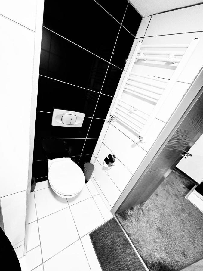 Deluxe Minimal Apartments Budapest Exterior photo