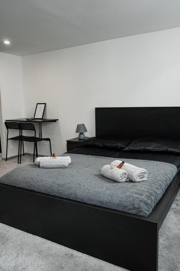 Deluxe Minimal Apartments Budapest Exterior photo